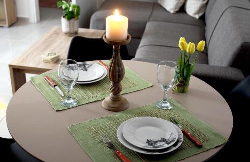 Chios Apartment | Central Luxury Flat 2