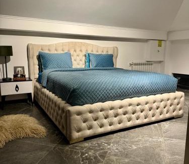 Roman Apartment | CENTRAL LUXURy REZIDENCE