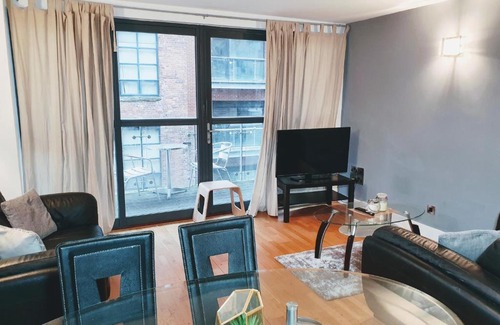 New Islington Apartment | Central Manchester Stylish 2Bed - Albion Works