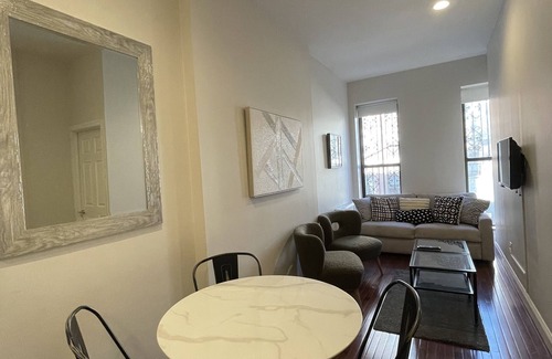 Kips Bay Apartment | Central Manhattan, New, 3 Bedroom/2 Bathroom in a Great Building