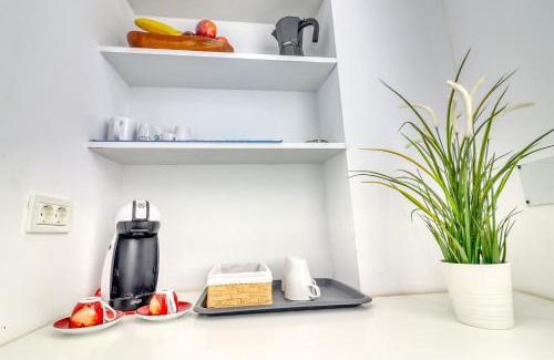 El Guincho Apartment | Central Modern Apartment with Private parking & Ocean view & Coffee corner