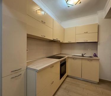 Oradea Apartment | Central Modern Apartment
