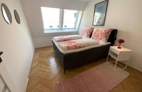 Weißgerber Apartment | Central & Modern in Trendy Area l HG22