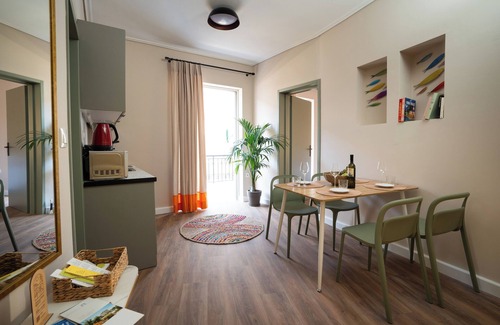 Tripoli Apartment | Central, Modern & Sunny Apartment with city view! Pets & Family Friendly!