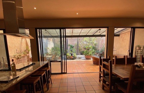 Guadalajara House | Central, spacious, Jacuzzi, 2 terraces, comfortable
