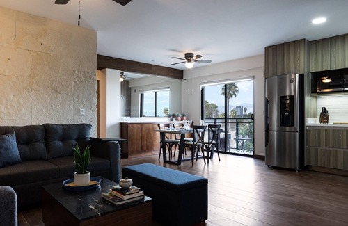 Monterrey Apartment | Central near San Pedro and Gonzalitos
