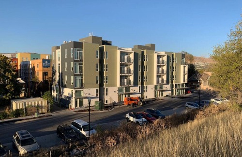 People's Freeway Apartment | Central Ninth Urban Hip 109