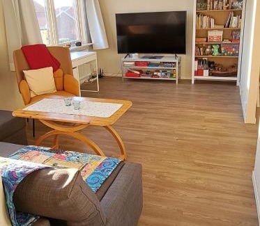 Almhult Apartment | Central och ljus 3-rumslägenhet i Älmhult