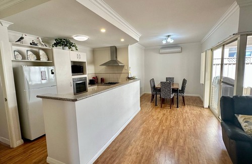 Busselton House | Central on Kent Busselton