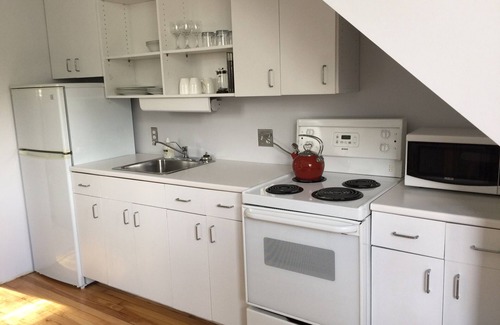 Downtown Halifax Condo | Central One Bedroom Condo In Downtown Halifax, NS