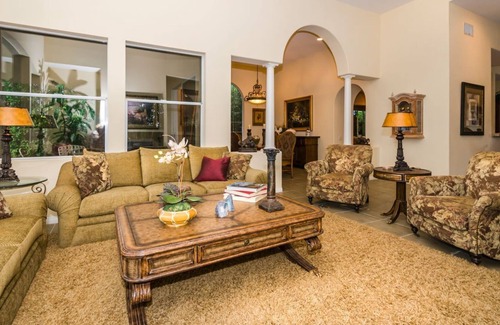 Sunrise Vista Chino House | Central Palm Springs 4 Bed 4 Bath Home