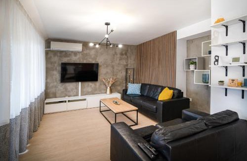 Veliko Tarnovo Center Apartment | Central Park Apartment whit Free Parking Garage