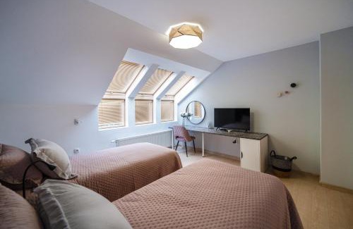 Veliko Tarnovo Center Apartment | Central Park Apartment whit Free Parking Garage