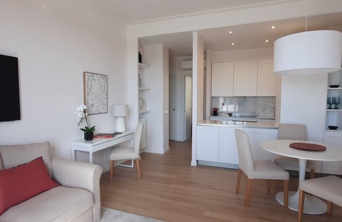 Nomentano Apartment | Central, Penthouse with Panoramic view of Rome!
