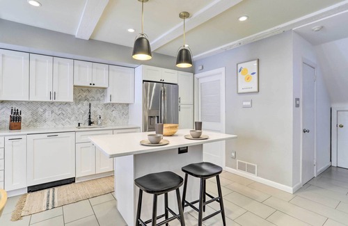 Washington Square West House | Central Philly Townhome w/Patio & City Views!