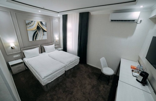 Urgench Hotel | Central Plaza