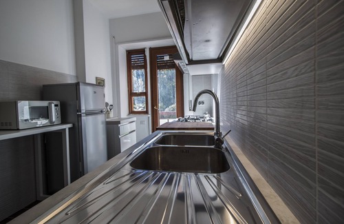 San Giovanni Apartment | Central position, close metro, 160 m2, 3 baths, 3bdrs, one car parking included