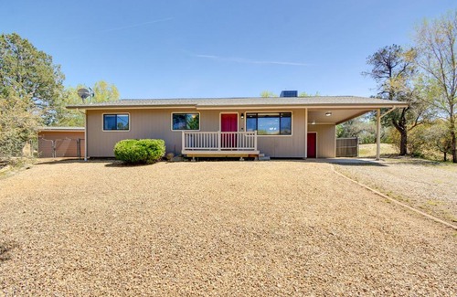 Diamond Valley House | Central Prescott Home with Putting Green and Fire Pit