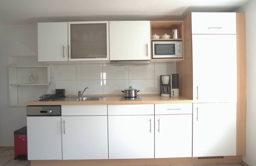 Bergisch Gladbach House | Central, quiet, vacation ambience, near Cologne Trade Fair & Mediterana