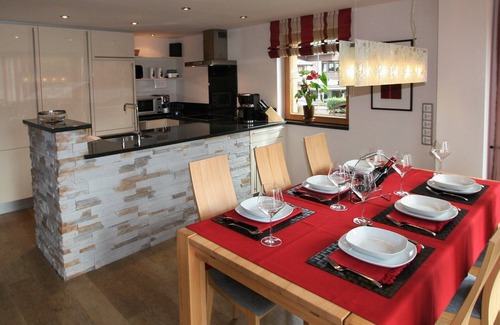 Oberstdorf Apartment | Central, quiet location, 5-star comfort, south-facing balcony, mountain railroads unlimited 2024