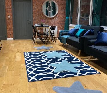 Sheffield City Centre Apartment | Central Sheffield 3BED 3BATH V Pent-Apartment