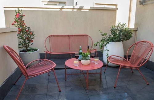South Yarra Apartment | Central South Yarra Sensation. 2Bdr Brilliance.