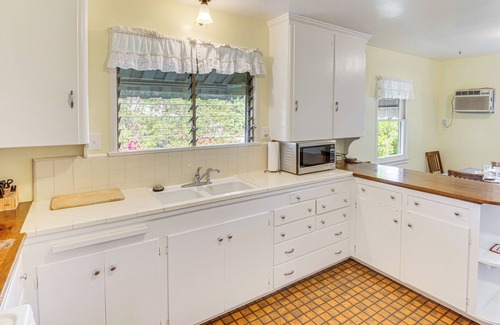 South Pasadena Apartment | Central South Pasadena Apt, 3 Mi to Rose Bowl