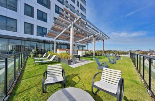 Central Square Apartment | Central Square Penthouse near MIT Harvard Wi-Fi & GYM