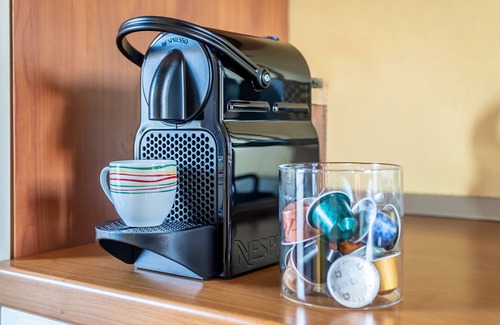 Gioia Apartment | [CENTRAL STATION-DUOMO] Design, WiFi and Netflix