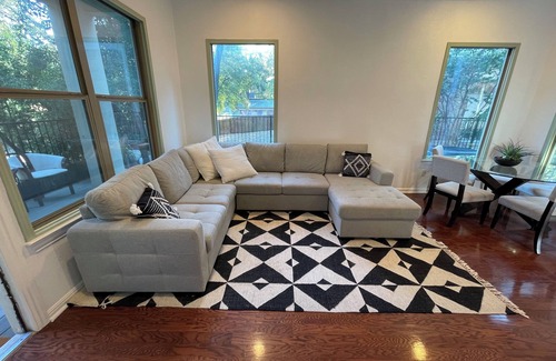Barton Heights Condo | Central Stay for Everything in Austin, Texas. Modern Comfort Meets Local Charm.