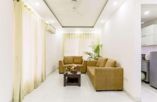 Gurugram Apartment | Central Stay, Medical Ease 2BHK