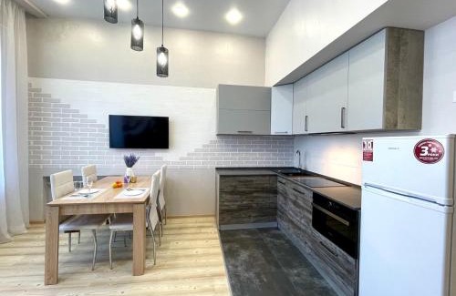 Petrovskoye Apartment | Central street on Sumska 82a