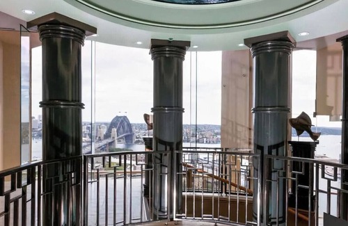 The Rocks Apartment | Central Sydney Apartment with Pool, Sauna & Gym!