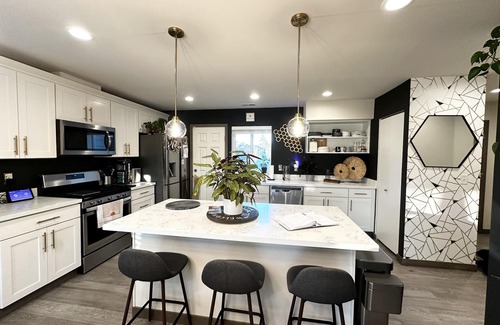 Central Tacoma Bed & Breakfast | Central Tacoma Homestay -private room-