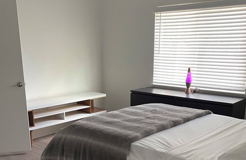 Forest City Apartment | Central To All Theme Parks
