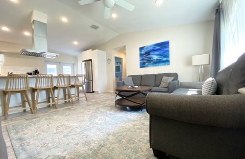 St. Petersburg - Clearwater House | Central to Downtown St Pete, Trop, Beaches & Tampa - Fabulous location!