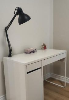 Bay Street Corridor House | Central Toronto Economical Stay-Stress Free Checkin