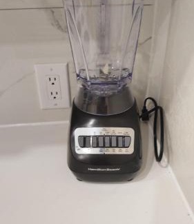 Bay Street Corridor House | Central Toronto Economical Stay-Stress Free Checkin