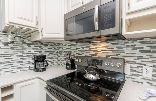 Milwaukee House | Central Tosa home near downtown, state fair, froedtert