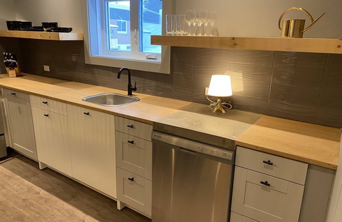 Saint Jovite House | Central Tremblant NEW-SPA-free parking-free WiFi! -CITQ no.303870