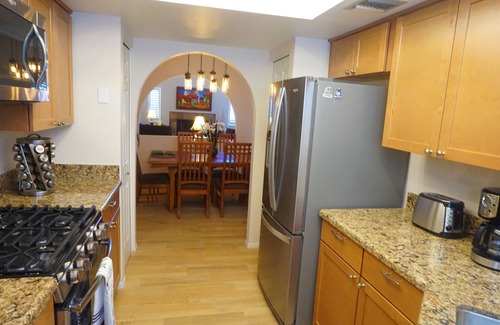 Prince Tucson House | Central Tucson Gated Retreat