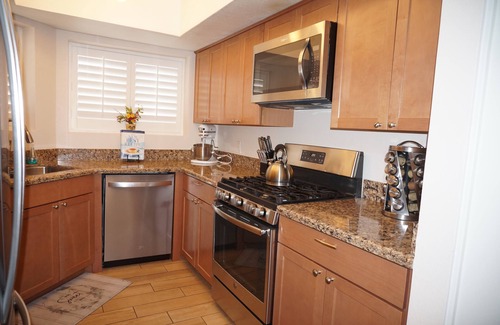 Prince Tucson House | Central Tucson Gated Retreat