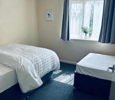 Upton upon Severn Apartment | Central Upton Upon Severn 2 bedroom property sleeps 6