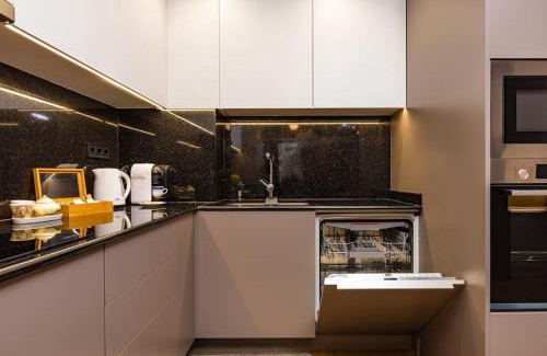 Plovdiv Center Apartment | Central Victoria Home 2-bedroom apt
