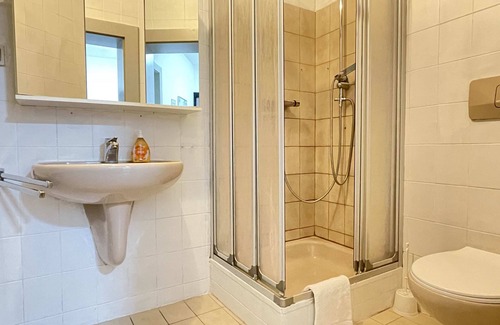 Schwandorf Condo | Central workers apartment (SAD181)