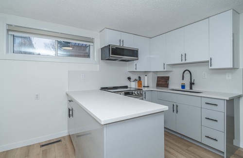 Edmonton House | Central YEG Family Friendly Home