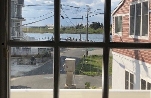 Manahawkin House | Centrally located, modern, beautiful home on the bay with wonderful views.
