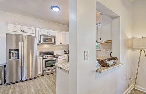 North Charleston House | Centrally located to Charleston’s best!
