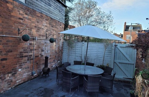 Leamington Spa House | Centrally located townhouse