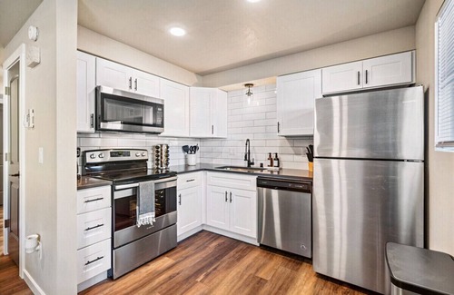 Spokane Valley Apartment | Centrally Located & Updated 2 Bed APT